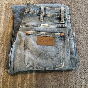 Wrangles straight leg jeans